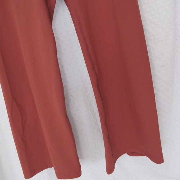 NWT - Yogalicious Capri Length Yoga Pants - Picture 9 of 14